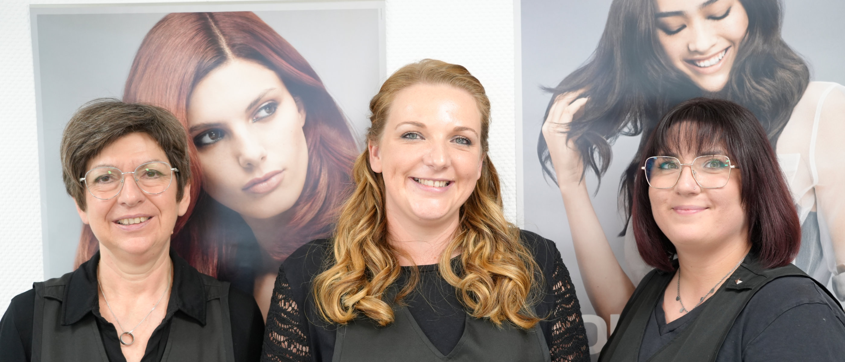 Team von KammHair bei der Arbeit im Salon